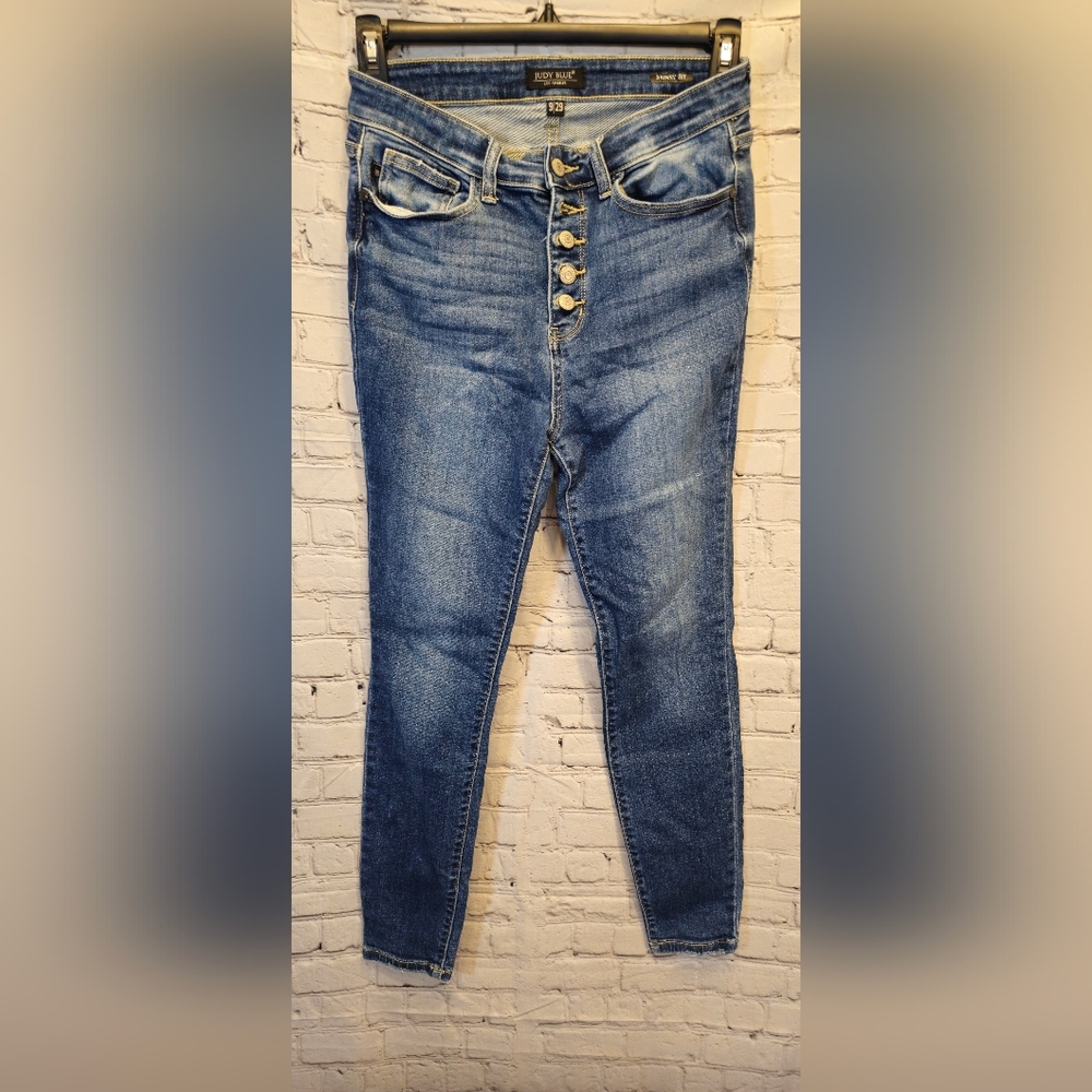 Judy Blue Medium Blue Skinny Jeans